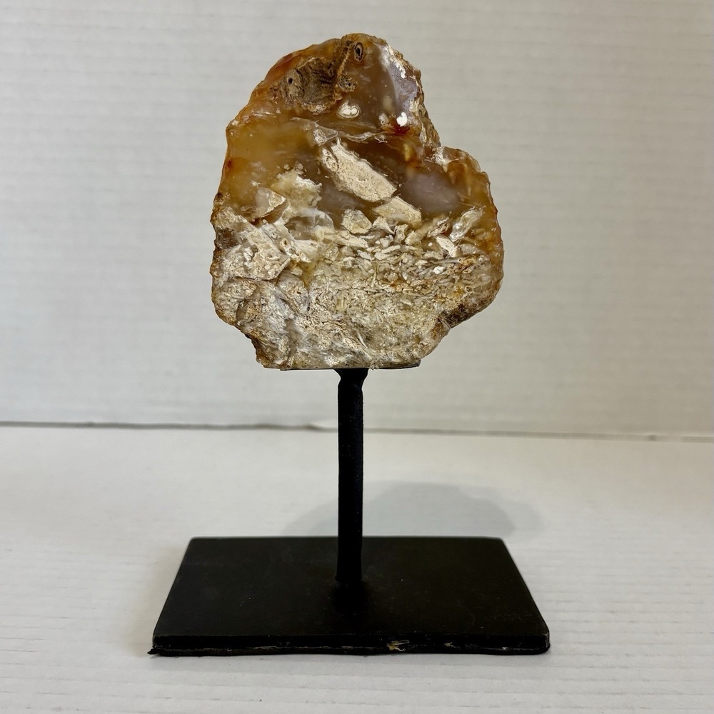 Natural Agate/Chalcedony Stone Specimen on Metal Stand Brown Cream Decor‎